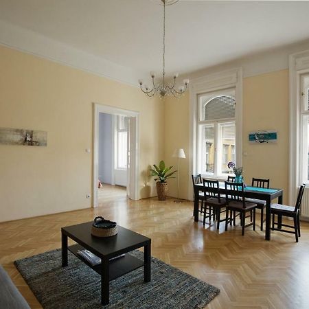 Klauzal Ter 9 Apartment Budapest Bagian luar foto